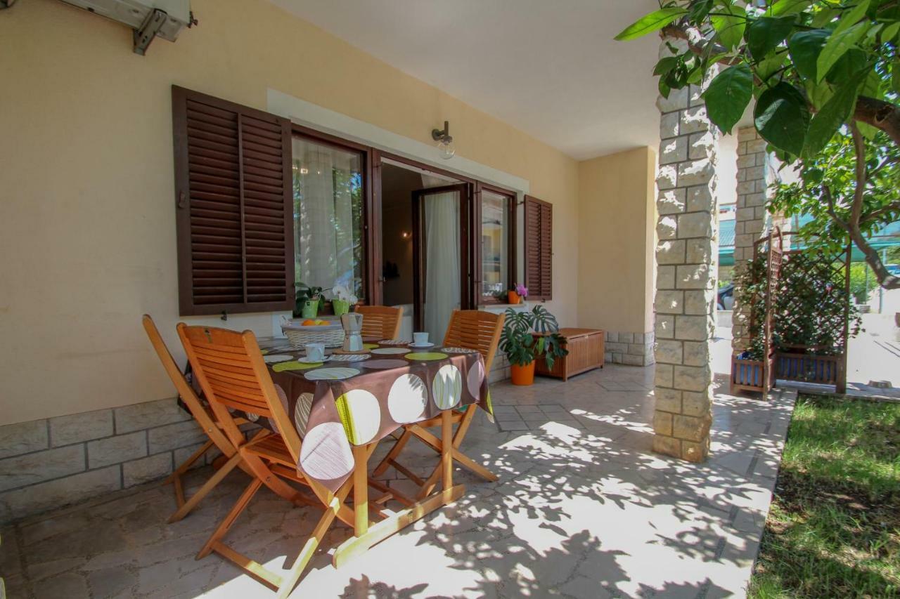 Apartment Sanja Novigrad Istria Exterior foto