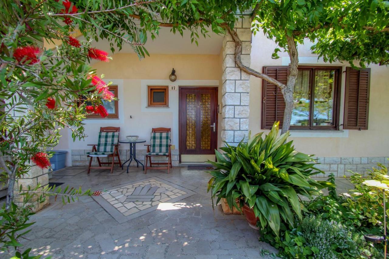 Apartment Sanja Novigrad Istria Exterior foto