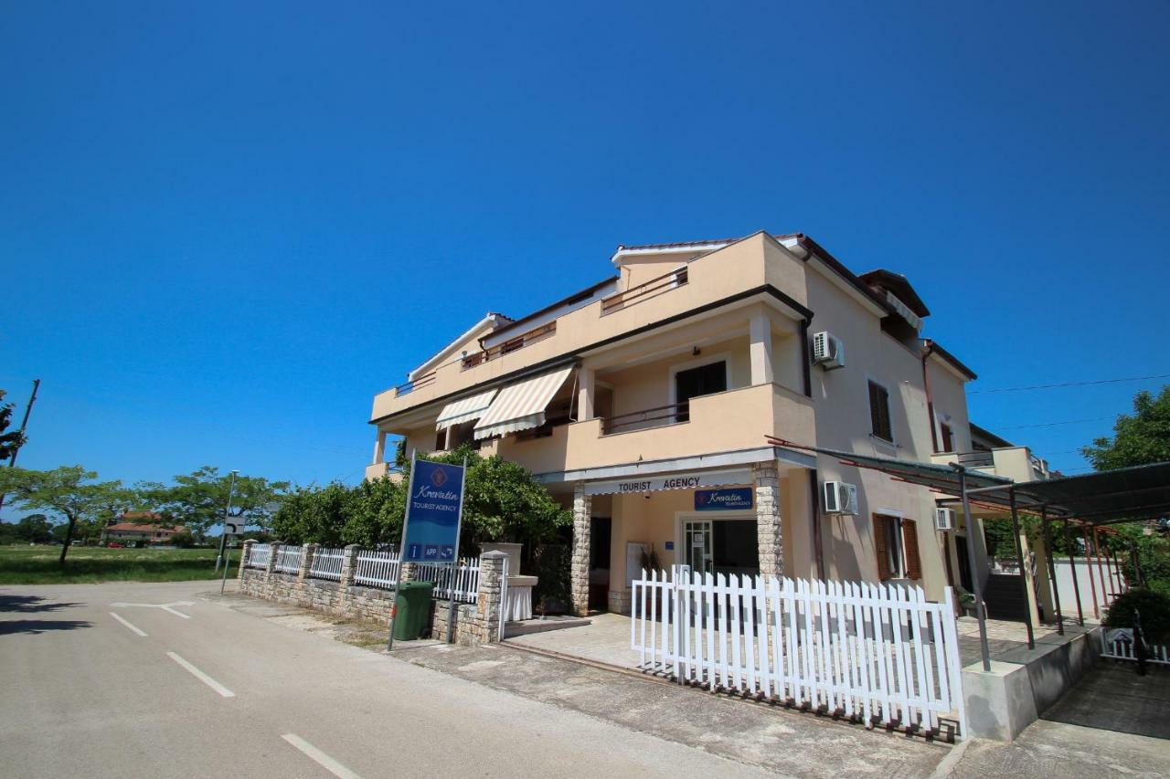 Apartment Sanja Novigrad Istria Exterior foto